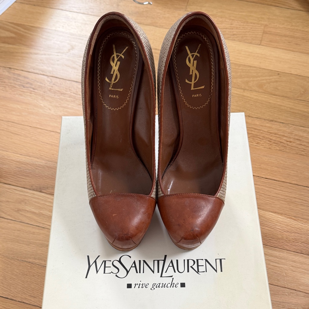 Yves Saint Laurent Tribtoo 105 Natural - Size 39